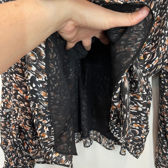 Express Black and Brown Patterned Blouse - Picture 6 of 12